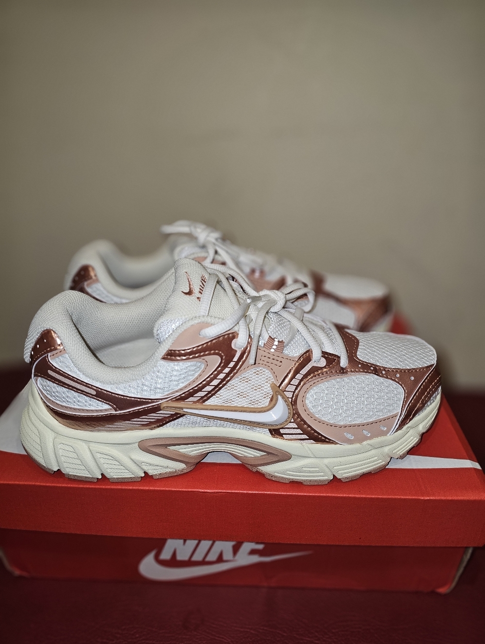 Nike Women’s V5 RNR Casual Sneakers